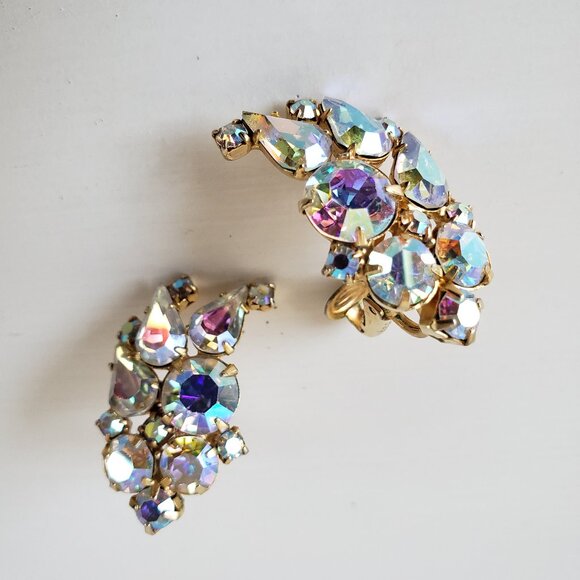 Vintage Rhinestone Clip-On Earrings - Picture 2 of 7